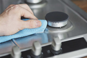 How to clean a gas stove