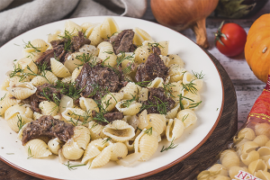 How to Make Pasta with Stew