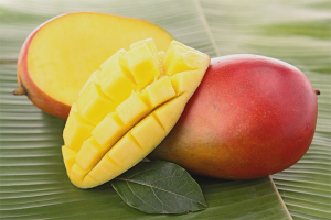 The benefits and harms of mangoes