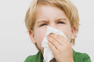 How to cure a prolonged runny nose in a child