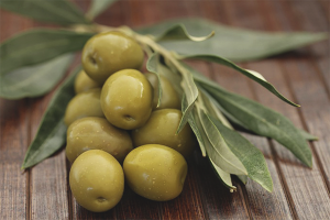 The benefits and harms of olives