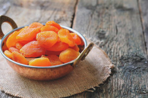 Can pregnant women eat dried apricots