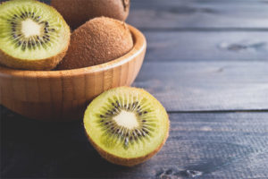 Useful properties and contraindications of kiwi