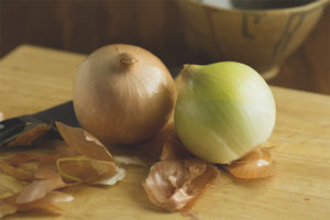 Onion peel for a garden or a garden