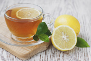 The benefits and harms of lemon tea